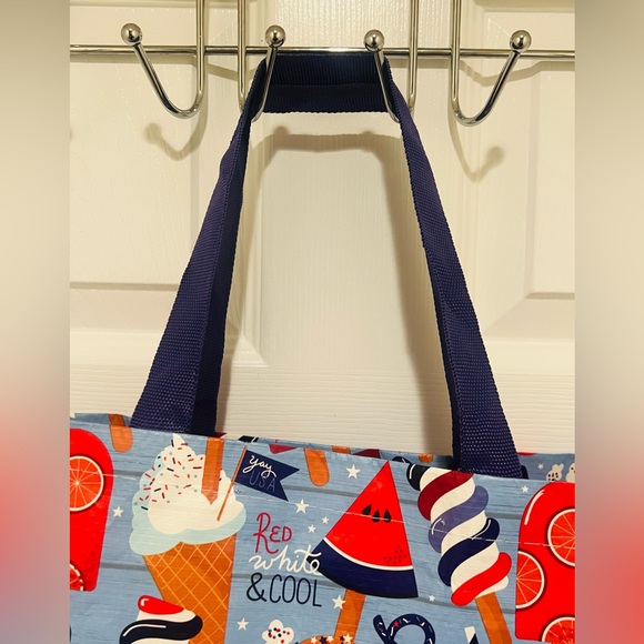 LIKE NEW Patriotic 4th of July Ice Cream and Fruit Red White and Blue Tote Bag - Picture 6 of 8